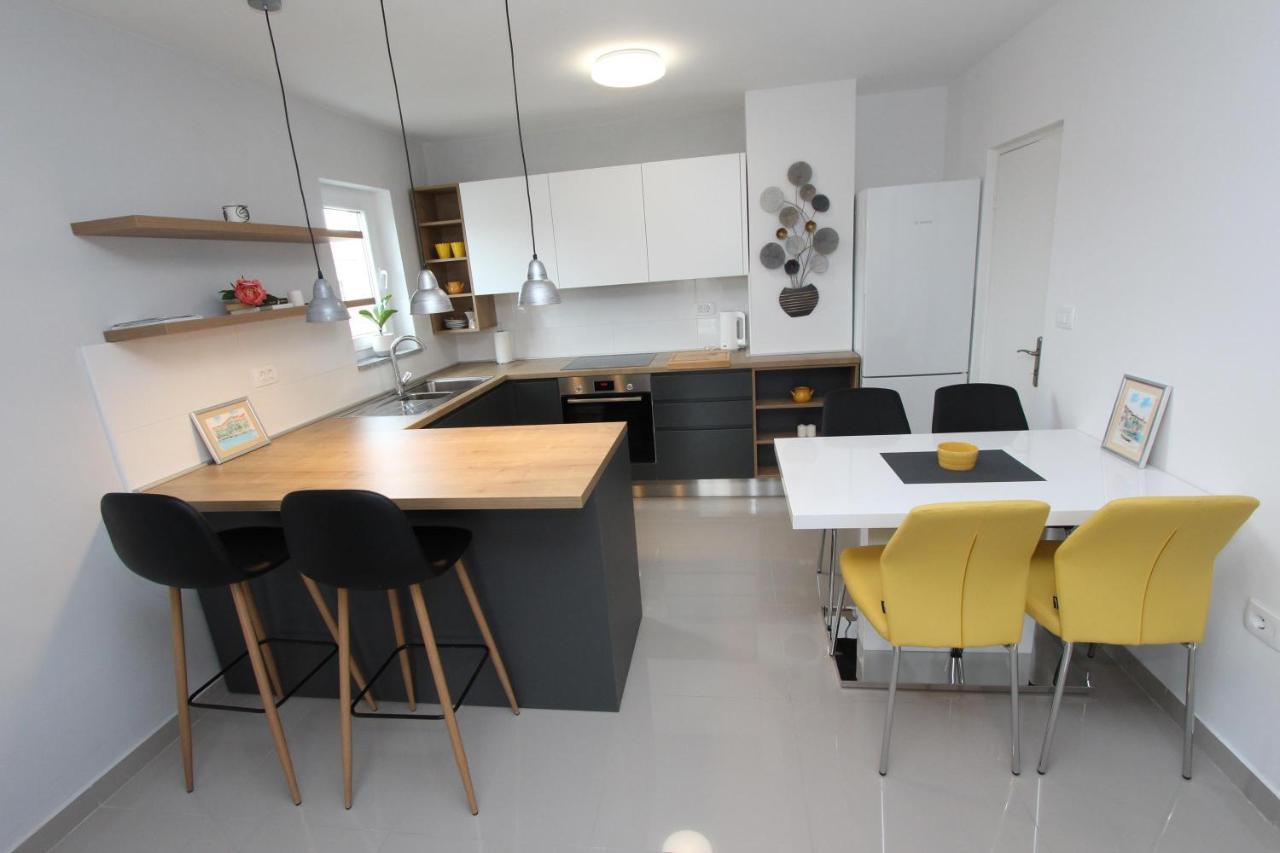 Apartment Sorriso 2 Rovinj Luaran gambar